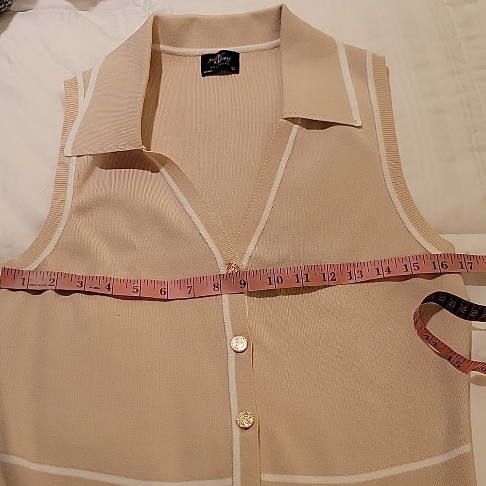 NWT Milk &Honey Beige /white Button Up Tank Top Sz L - Picture 6 of 9